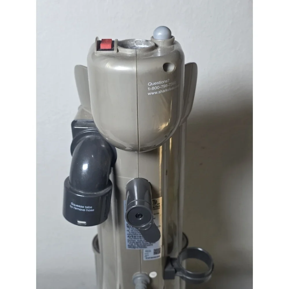SHARK NAVIGATOR DLX NV70 VACCUM REPLACEMENT body assy upgrade to janitorial